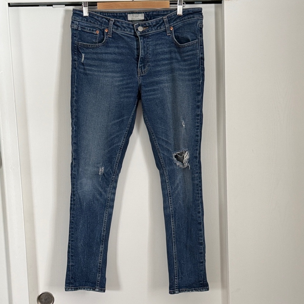 Levi's Dark Blue Ripped Skinny Jeans